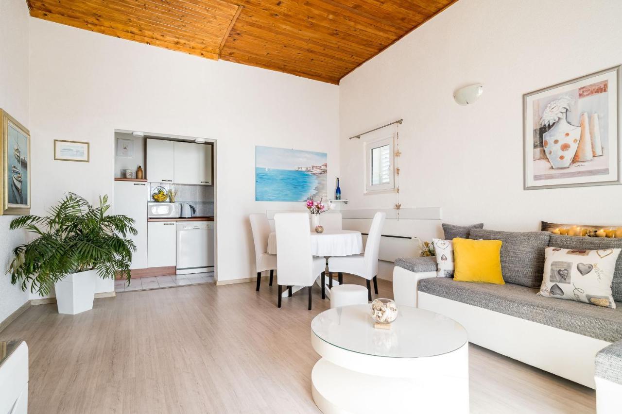 Indy'S Beach Apartments Dubrovnik Luaran gambar